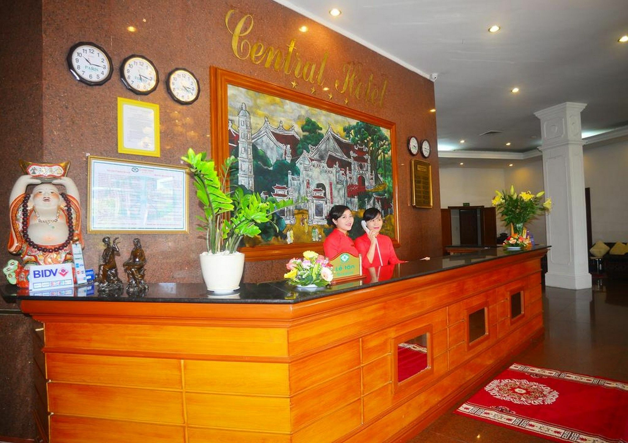 โรงแรมเซ็นทรัล กว๋างหงาย ภายนอก รูปภาพ